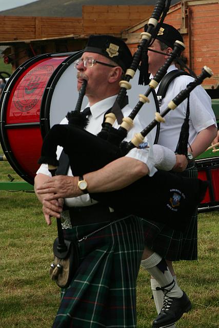 Kirkwall City Pipe Band - Vintage Rally Aug 2011